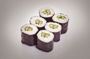 Green asparagus maki